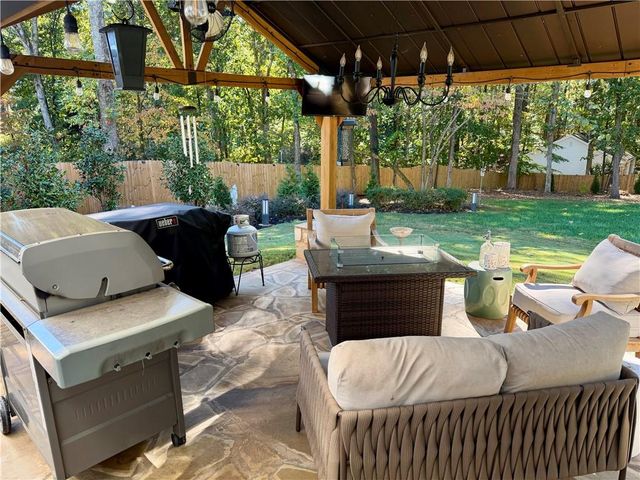 1110 ARYA Drive, Roswell, GA 30076