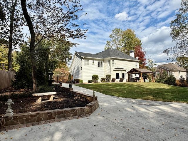 1110 ARYA Drive, Roswell, GA 30076