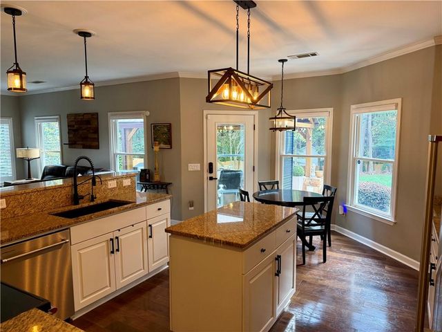 1110 ARYA Drive, Roswell, GA 30076