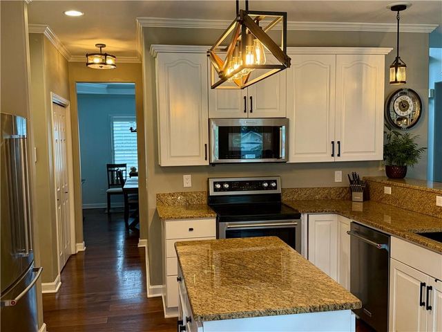 1110 ARYA Drive, Roswell, GA 30076