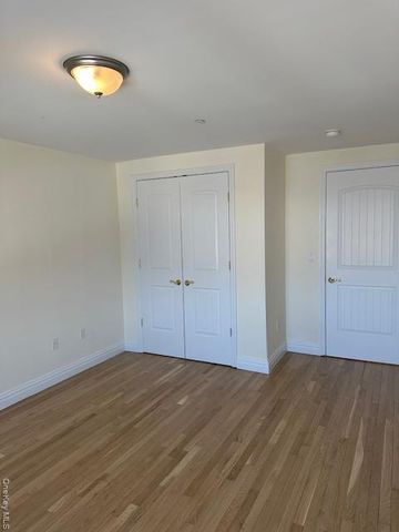 125 Broadway 501, Long Beach, NY 11561