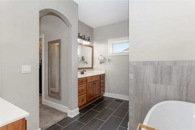 28887 Frost Lane, Adel, IA 50003