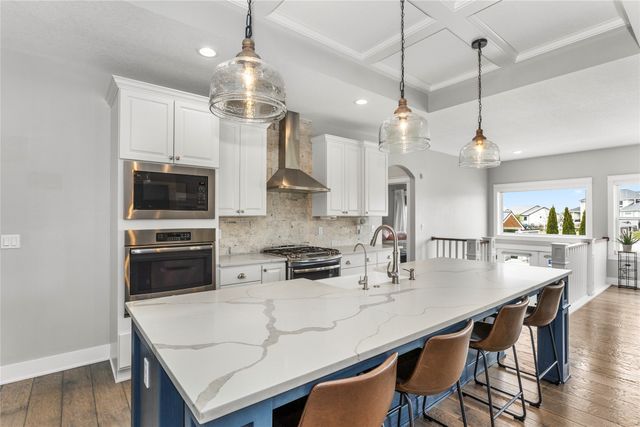 28887 Frost Lane, Adel, IA 50003