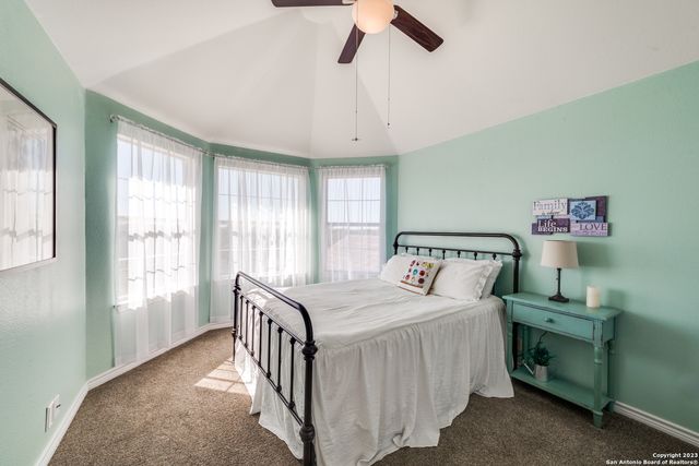 43 N FM 3351, Bergheim, TX 78004