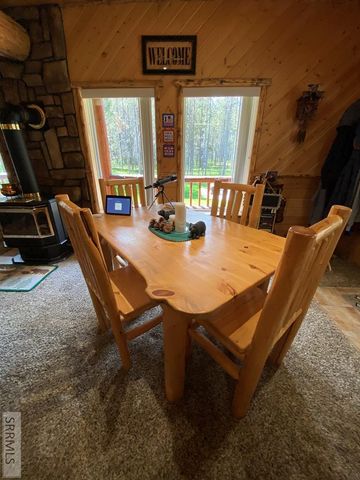 4070 Southgate, Island Park, ID 83429