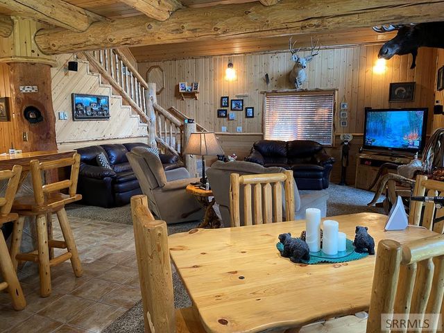 4070 Southgate, Island Park, ID 83429