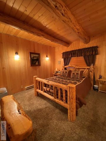 4070 Southgate, Island Park, ID 83429