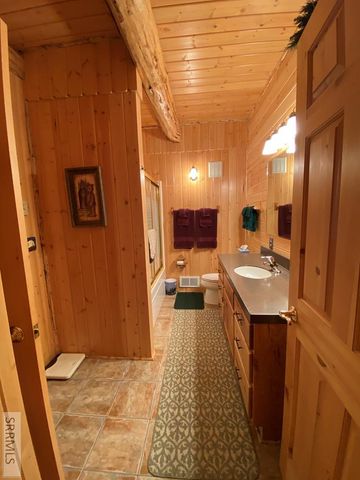 4070 Southgate, Island Park, ID 83429