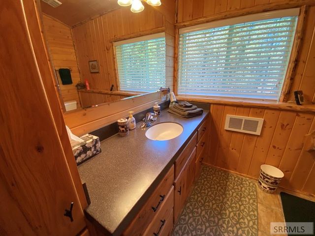 4070 Southgate, Island Park, ID 83429