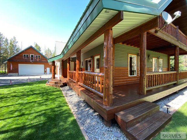 4070 Southgate, Island Park, ID 83429