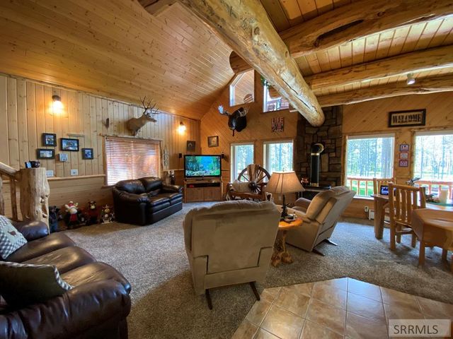 4070 Southgate, Island Park, ID 83429