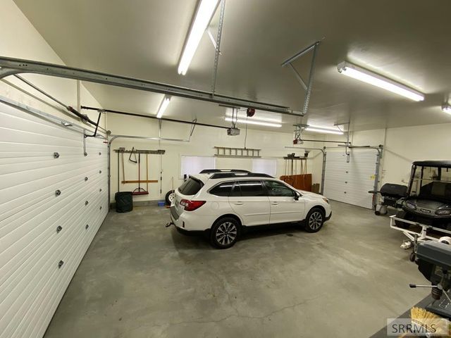 4070 Southgate, Island Park, ID 83429