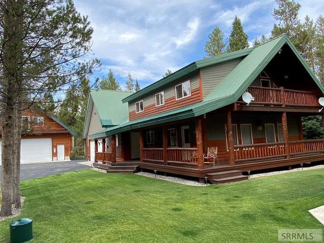 4070 Southgate, Island Park, ID 83429