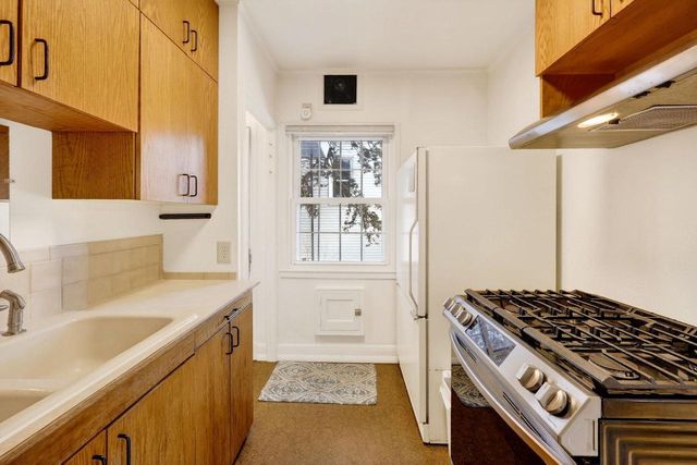 514 W Lakeside Street, Madison, WI 53703