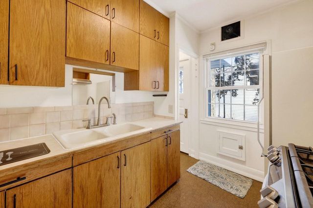 514 W Lakeside Street, Madison, WI 53703