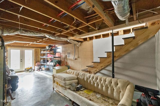 2002 Ivanhoe Road, Morristown, TN 37814