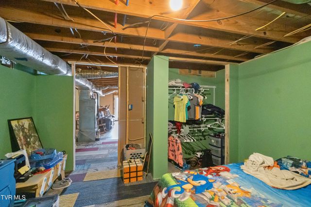 2002 Ivanhoe Road, Morristown, TN 37814