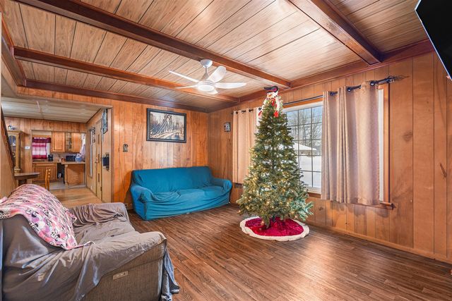 140 W Main Street, Hart, MI 49420