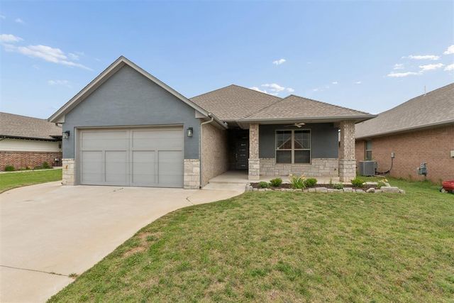 2409 Fallview Drive, Edmond, OK 73034
