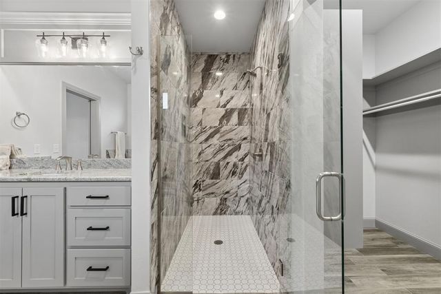 2409 Fallview Drive, Edmond, OK 73034