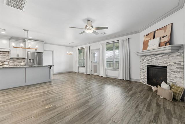 2409 Fallview Drive, Edmond, OK 73034