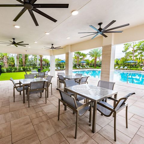 6746 KAVAGI Drive Latitude 206-07, Lantana, FL 33462