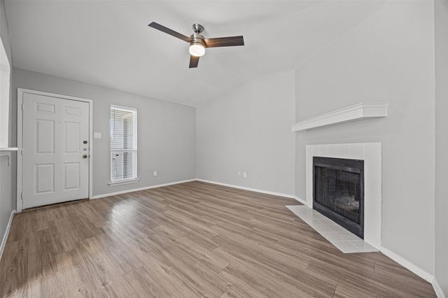 10616 Mellow Meadows DR 43C, Austin, TX 78750
