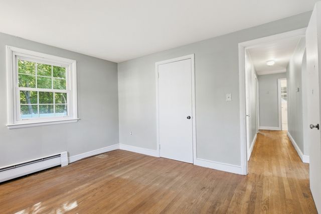 65 Bay State Cir, Abington, MA 02351