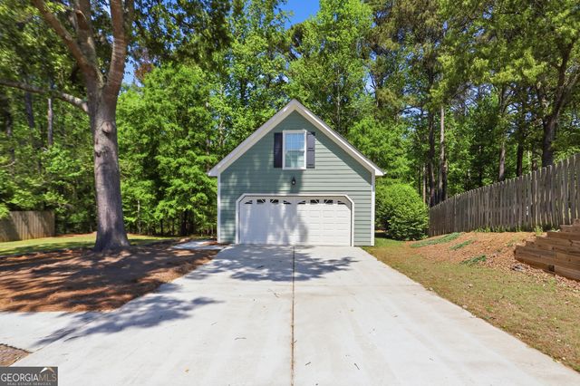 3861 Brittan Glade Trail, Snellville, GA 30039