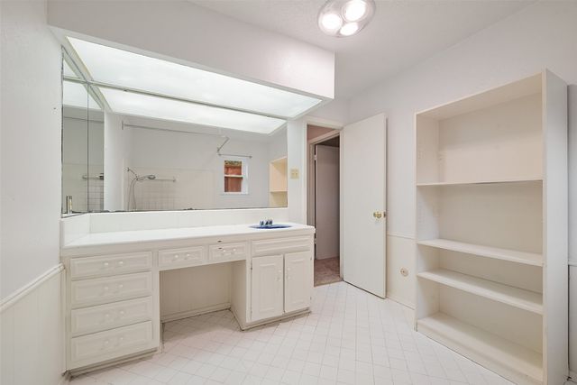 412 Twin Creek Drive, Hurst, TX 76053
