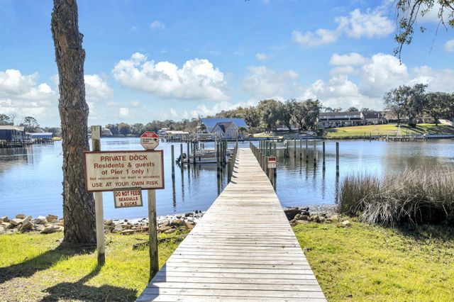 210 Pelham Road 119B, Fort Walton Beach, FL 32548