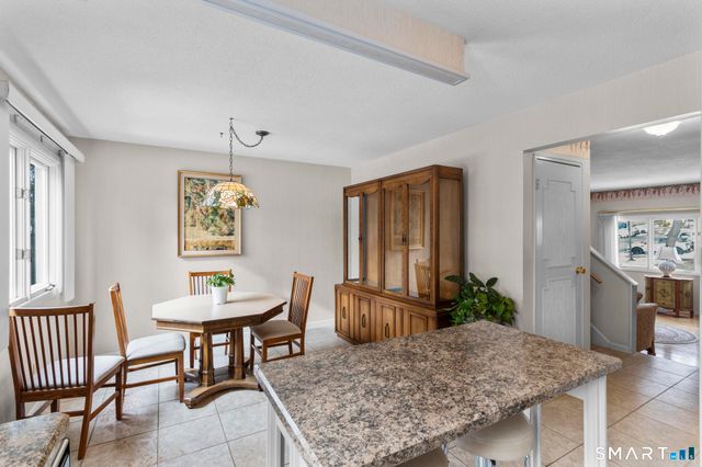 43 Hampton Park 43, Branford, CT 06405