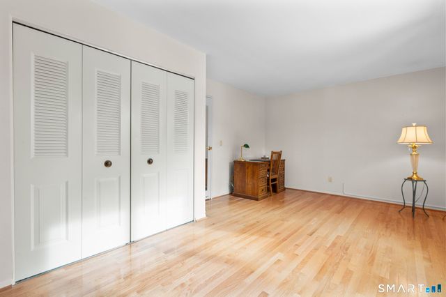 43 Hampton Park 43, Branford, CT 06405