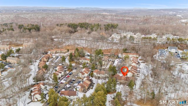 43 Hampton Park 43, Branford, CT 06405