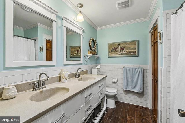2513 MAPLE RD, Baltimore, MD 21219