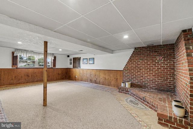 2513 MAPLE RD, Baltimore, MD 21219