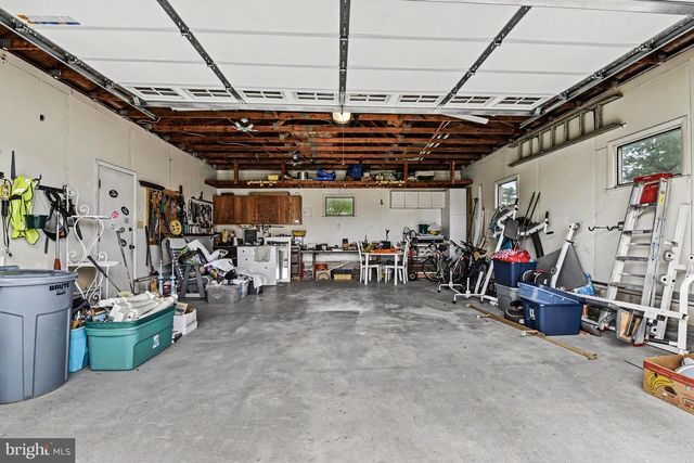 2513 MAPLE RD, Baltimore, MD 21219