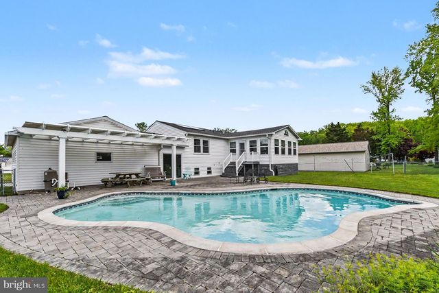 2513 MAPLE RD, Baltimore, MD 21219
