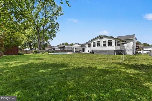 2513 MAPLE RD, Baltimore, MD 21219