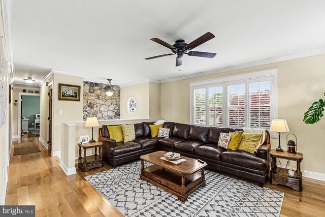 2513 MAPLE RD, Baltimore, MD 21219