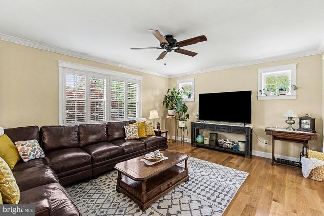 2513 MAPLE RD, Baltimore, MD 21219