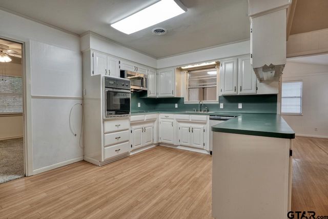 2529 Shenandoah Drive, Tyler, TX 75701