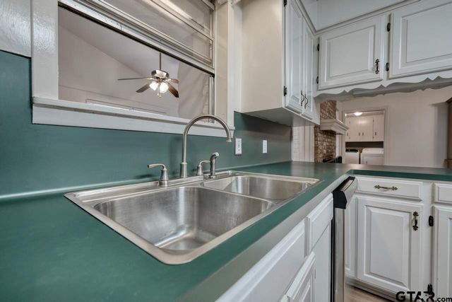 2529 Shenandoah Drive, Tyler, TX 75701