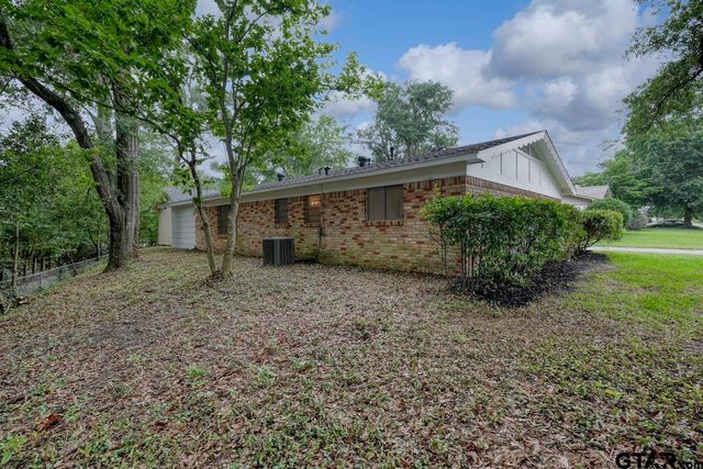 2529 Shenandoah Drive, Tyler, TX 75701