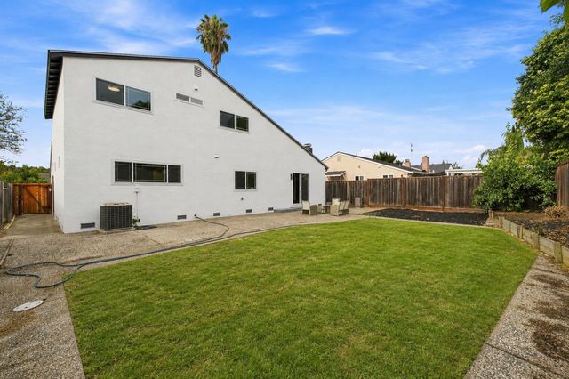 5330 Pebbletree Way, San Jose, CA 95111