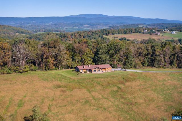31 GOOD VIEW DR, Raphine, VA 22472
