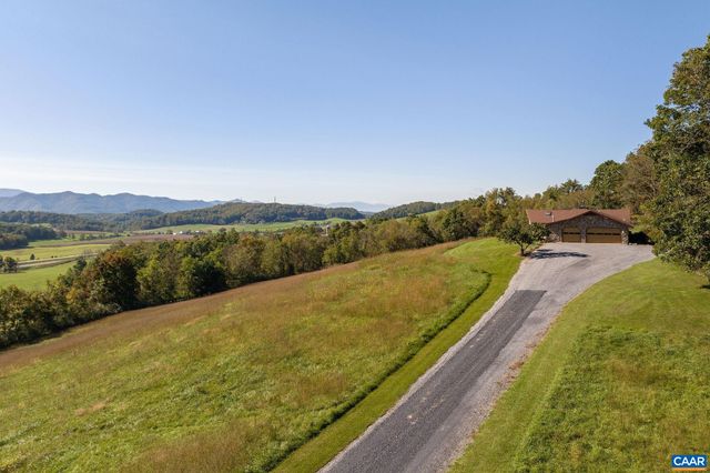 31 GOOD VIEW DR, Raphine, VA 22472