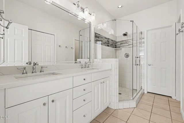 723 Swan Neck Lane, Raleigh, NC 27615