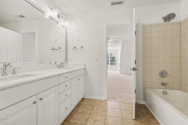 723 Swan Neck Lane, Raleigh, NC 27615