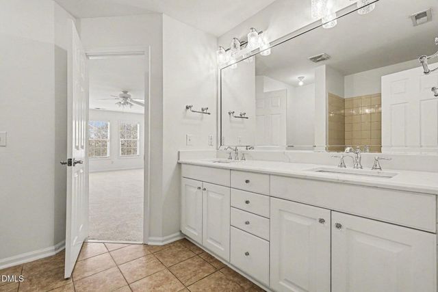 723 Swan Neck Lane, Raleigh, NC 27615